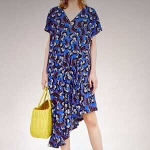 Zara Trafaluc Oversized Blue Floral Dress